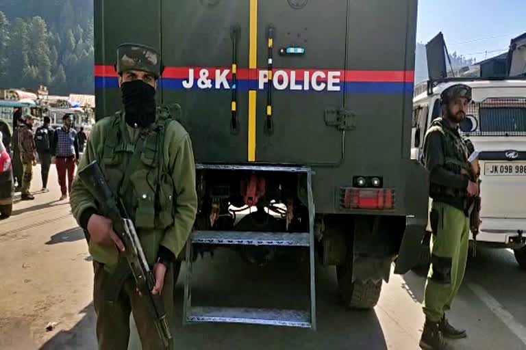 grenade found in kupwara bus stand jammu and kashmir