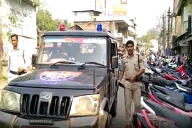 money-loot-from-women-in-golaghat