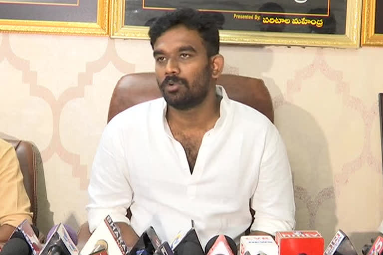 police filed case against tdp leader paritala sriram