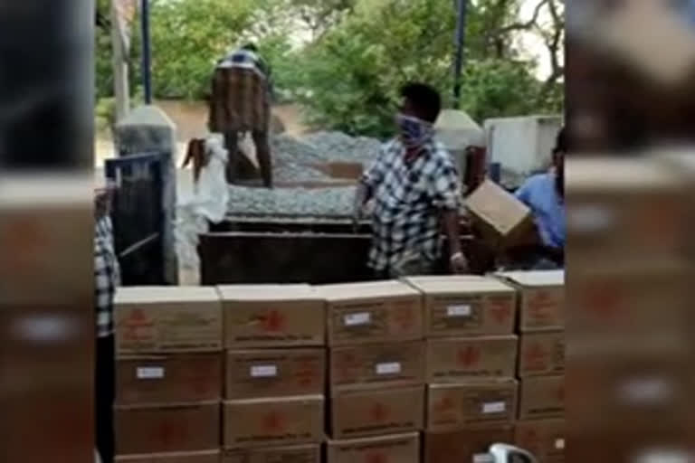 liqour illigal transport in tractor at karnool district