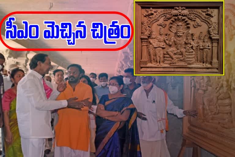 టేకు మానుపై స్వామివారు.. చూసిన వారు పెడతారు దండాలు