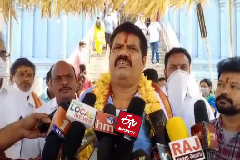 అవంతి శ్రీనివాసరావు