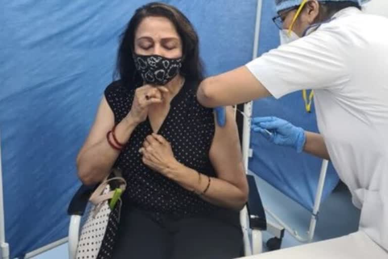 bjp-mp-hema-malini-took-her-first-dose-of-coronavirus-vaccine-today-in-cooper-hospital-in-mumbai