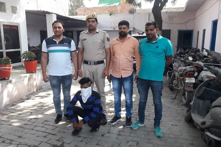 Police arrested accused selling illegal weapons and sent to jail in panipat