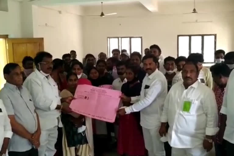 mla sandra venkata veeraiah, mlc elections