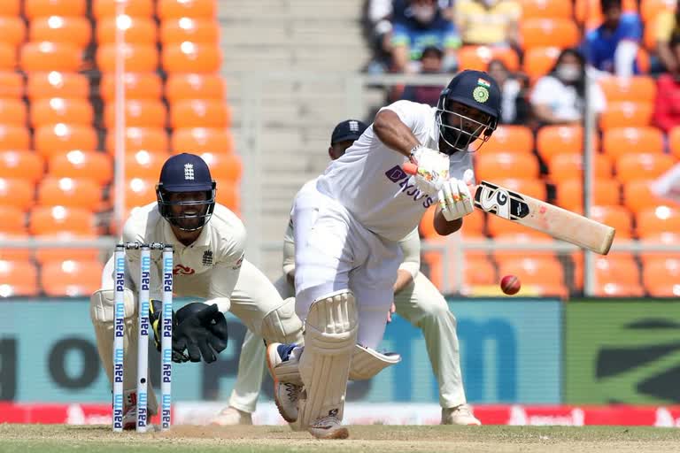 PANTS TON VS ENGLAND IN 4TH TEST BEST BY NO 6 BATSMAN RAVI SHASTRI