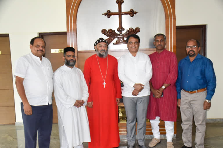 DCM with Christian clergy