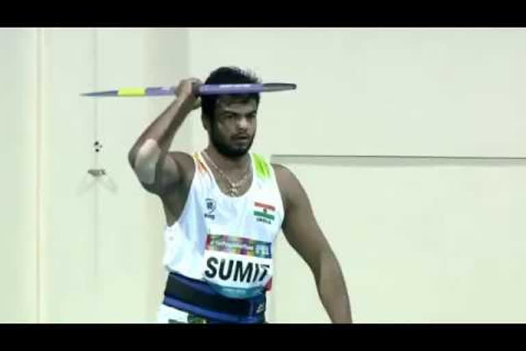 Para javelin thrower Sumit Antil breaks record