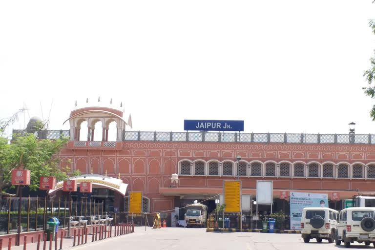 The driver refused to run the train, because the assistant loco pilot was a woman.