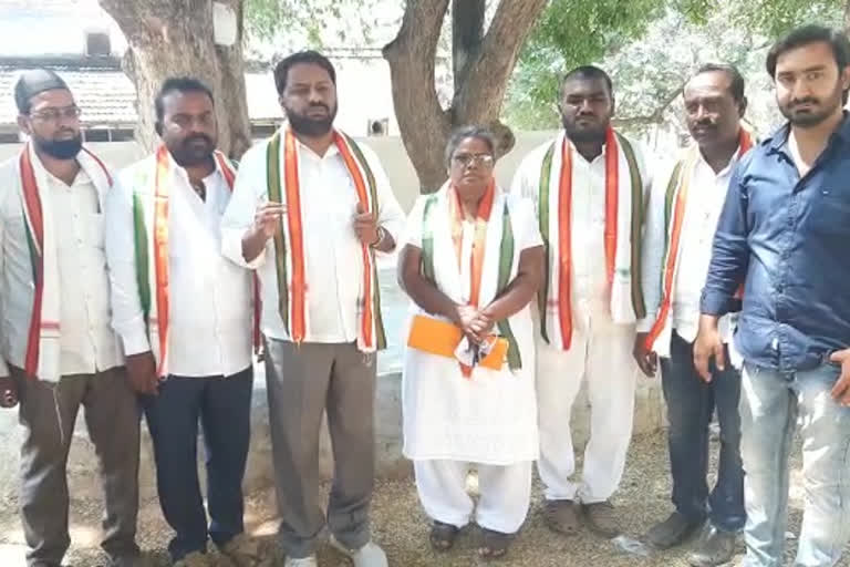 congress councillor candidates fire on ysrcp