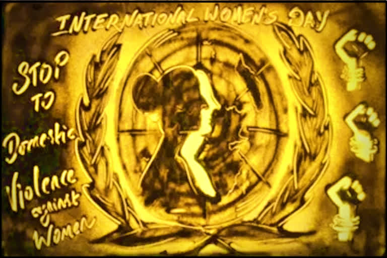 sand art video occasion of women's day