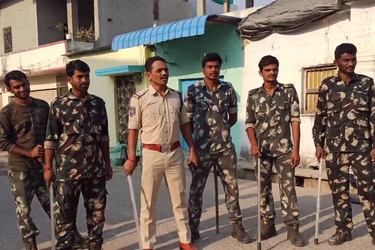 Riots erupted in Bhainsa town of Nirmal district on Sunday night. Police on alert with the incident are enforcing Section 144 armor