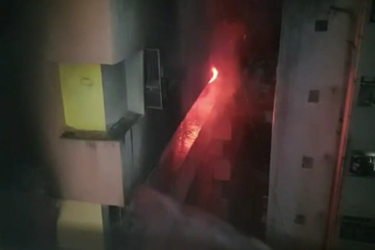 Fire in government office