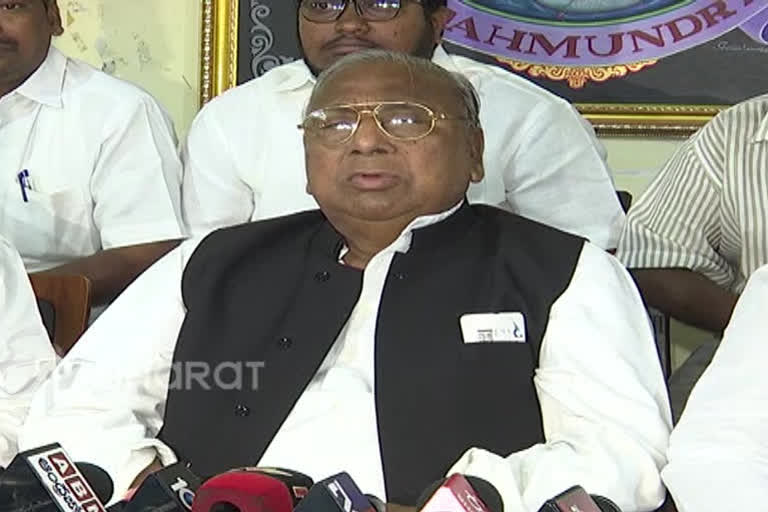 congress senior leader v hanumantha rao