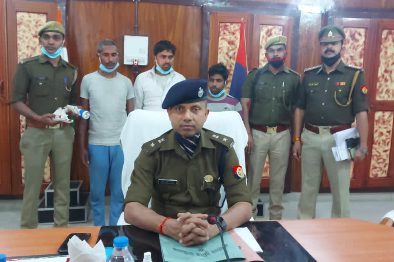 अंतर्जनपदीय जहरखुरानी गिरोह का पर्दाफाश, पुलिस के हत्थे चढ़े 3 अपराधी