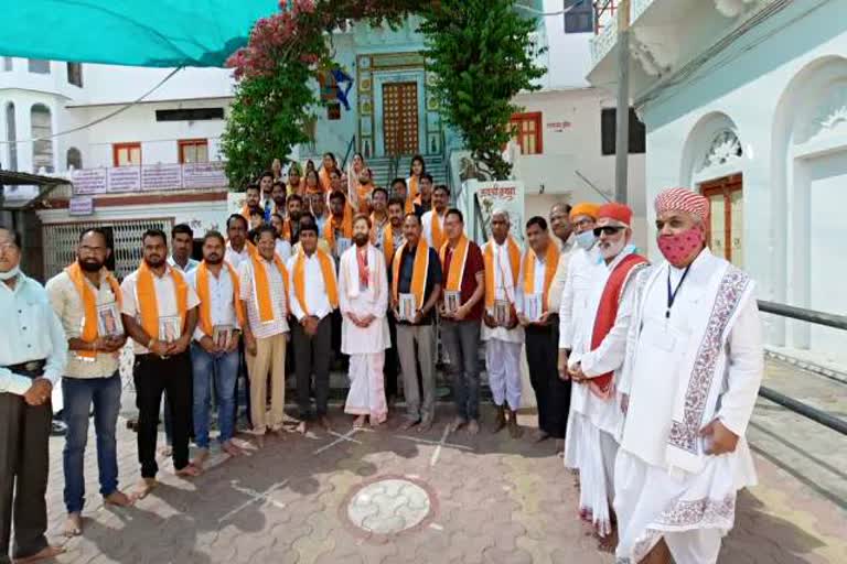 rajsamand news, Councilors honored at Dwarkadhish Temple