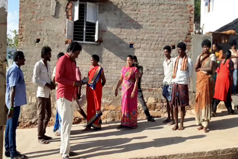 tribals demanding money to cast their votes in atmakuru