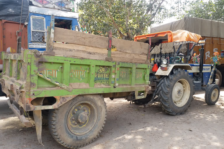 Police action on sand mafia in morena