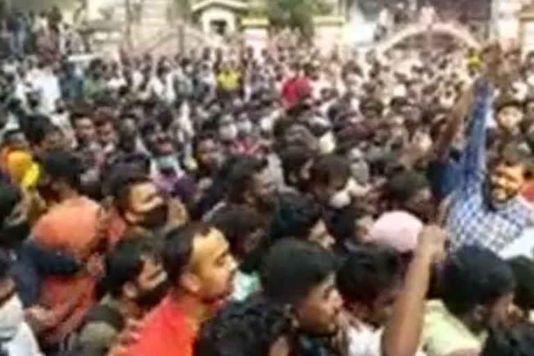 Students in Pune protest as the MPSC exam scheduled on 14th of March got postponed again