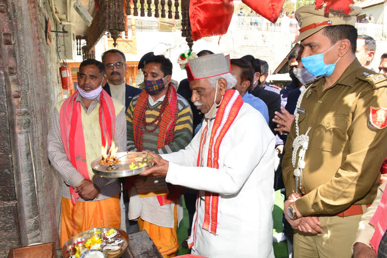 GOVERNOR BANDARU DATTATREY VISITED SHIV MANDIR HATKOTI