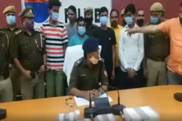 बैंकों को निशाना बना करते थे लूट, चढ़े पुलिस के हत्थे