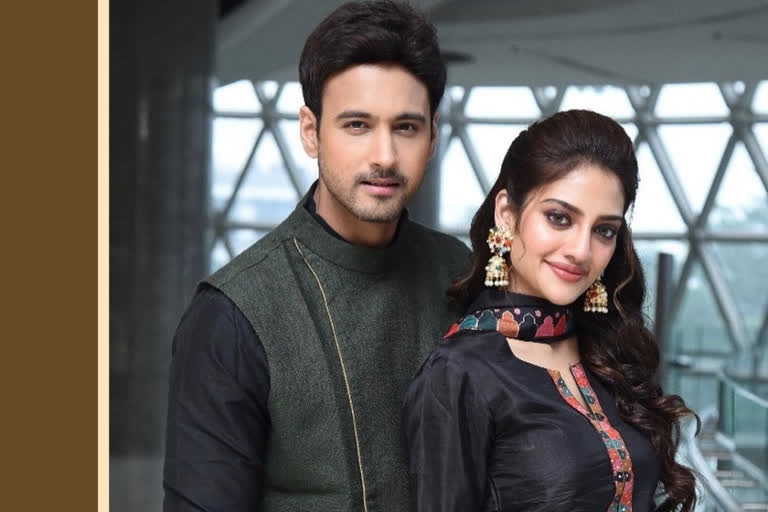 Nusrat Jahan and Yash Dasgupta meet over coffee