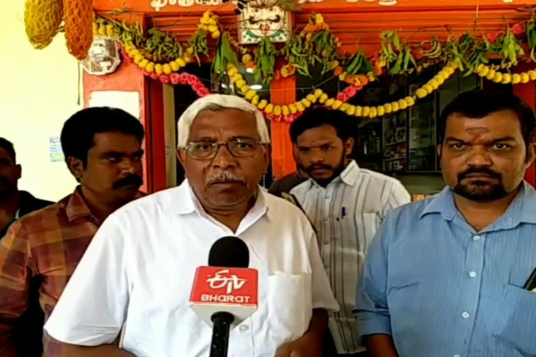 tjs-chief-kodandaram-participated-in-mlc-elections-campaign-at-tarigoppula-in-janagama