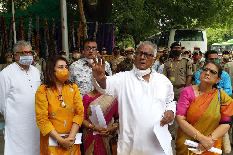 Trinamool MPs delegation