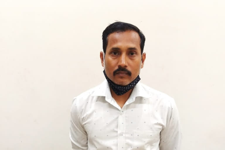 Mandir Marg police arrested culprit absconding for 11 years in delhi