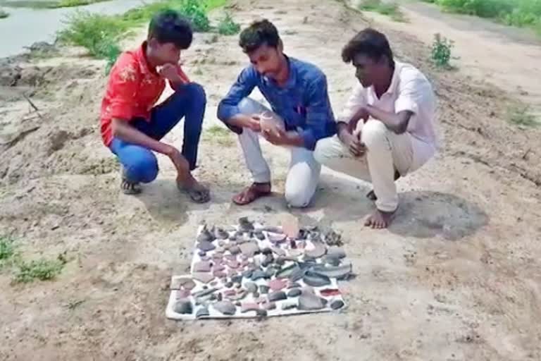 indus valley tamil land pottery pieces