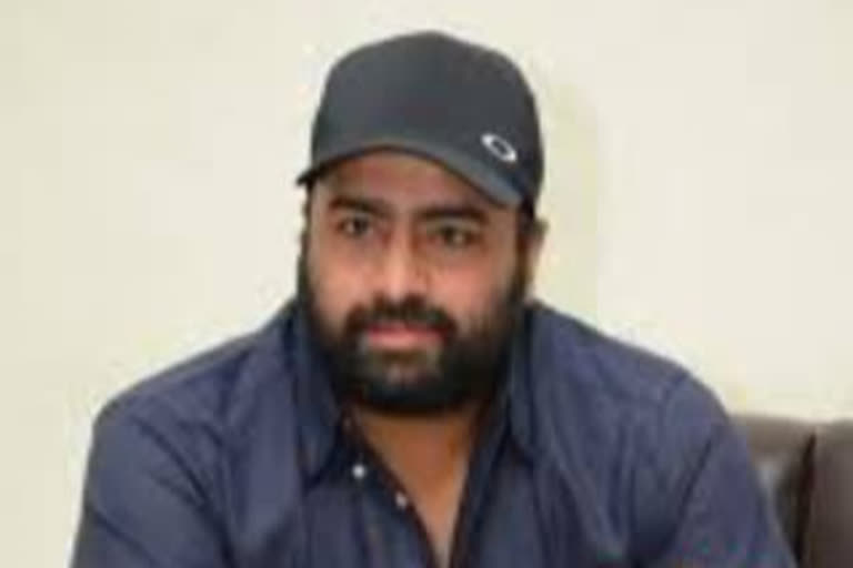 NARA ROHITH TWEETS ON VISHAKA STEEL PLANT PRIVATISATION