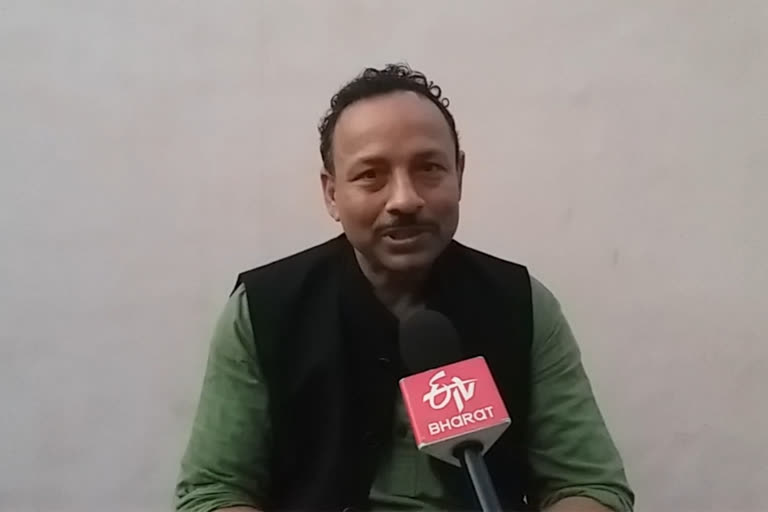 अनुराग भदौरिया.