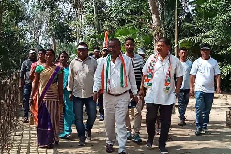 atuwa munda starts campaigning door to door ahead of assam poll