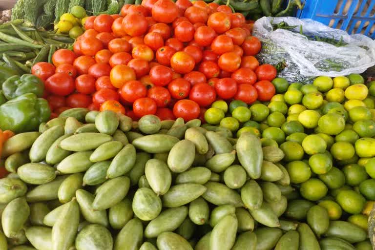 saturday fruits, vegetables and grains price in lucknow 