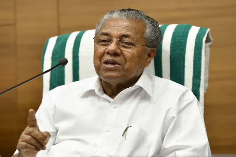 Pinarayi congratulated those who brought covid patient to hospital on a bike പുന്നപ്രയില്‍ കൊവിഡ് ബാധിതനെ ബൈക്കില്‍ ആശുപത്രിയില്‍ എത്തിച്ചു മുഖ്യമന്ത്രി പിണറായി വിജയൻ Chief Minister Pinarayi Vijayan പുന്നപ്ര