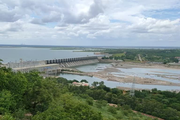 ಆಲಮಟ್ಟಿ ಜಲಾಶಯ