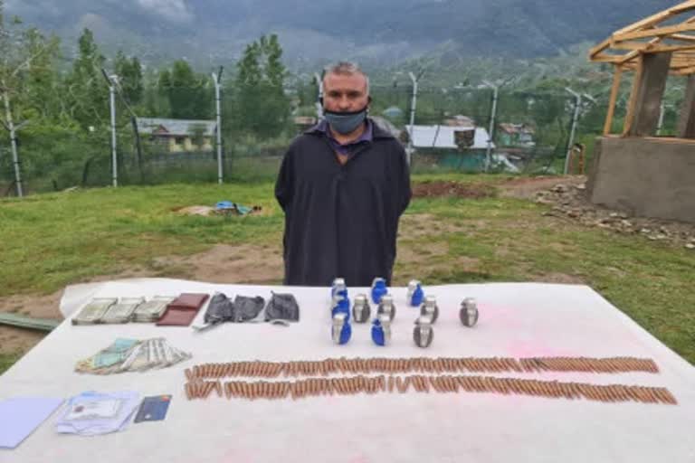 terr Terrorist associate held in J-K, grenades, cash recovered Terrorist cash recovered grenades J-K ജമ്മുകശ്മീരില്‍ സ്ഫോടക വസ്തുക്കളുമായി തീവ്രവാദി പിടിയില്‍ ജമ്മുകശ്മീര്‍ സ്ഫോടക വസ്തു തീവ്രവാദി