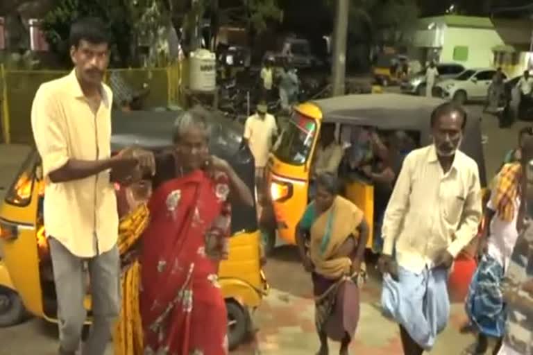 இருசக்கர வாகனம் நேர் மோதி விபத்து