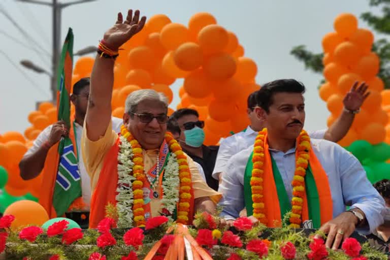 Rajyavardhan Rathore, voluntarily cast votes, West Bengal election