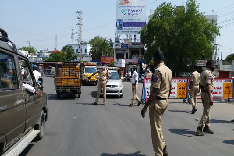 ఇబ్రహీంపట్నం లాక్​డౌన్​