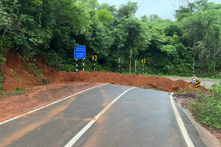 Kerala government closed road which connect to Karnataka