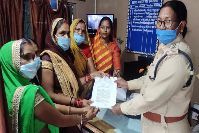 Block Women Congress submitted a memorandum