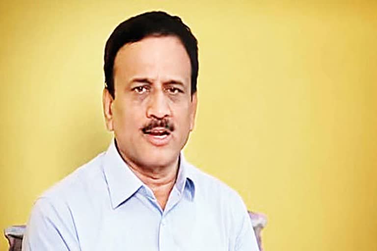 girish mahajan