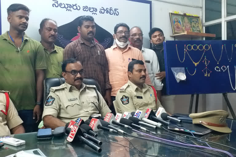 woman thief arrested in nellore district