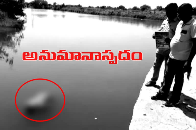 An unidentified body was found in Sangareddy district suraram village