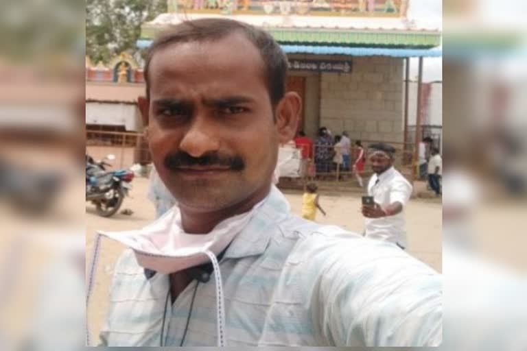 Police constable commited to sucide in bellary