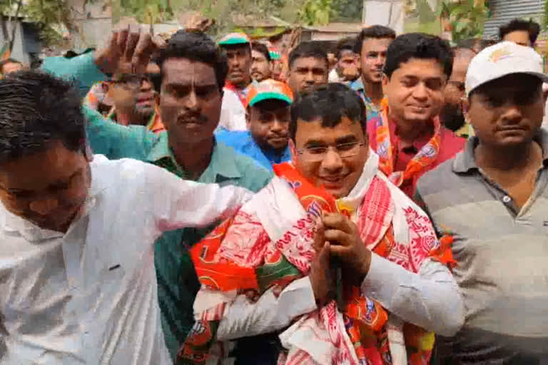 Sahidul Islam welcomed by party supporters