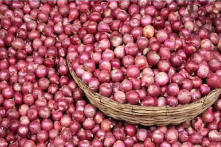 indian onion demands increased due to low price