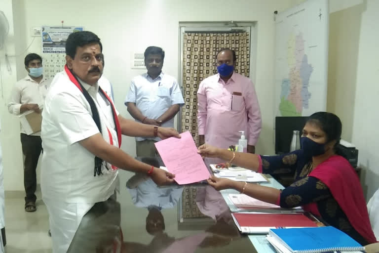 minister udumalai radhakrishnan files nomination