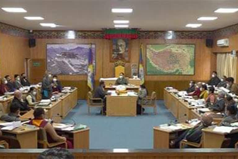 Tibetan parliament session